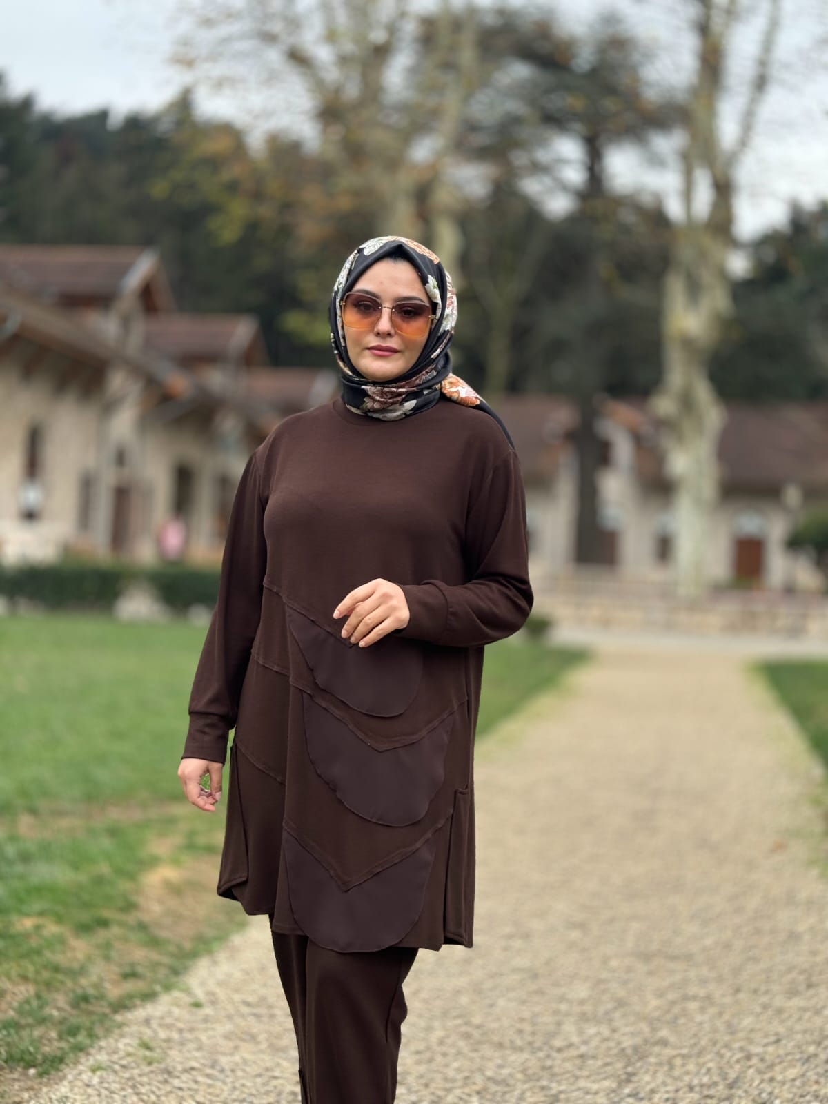 Oval Şifon Detaylı Tesettür Tunik