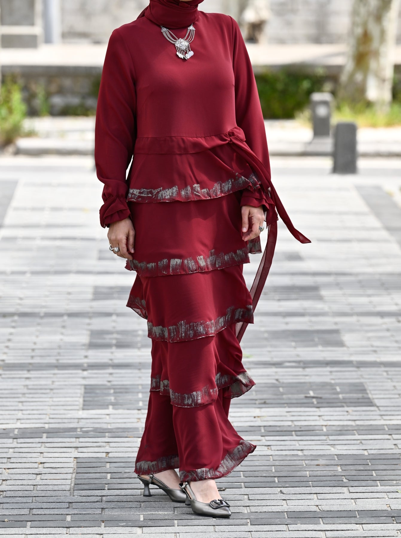 Desenli Volanlı Uzun Elbise
