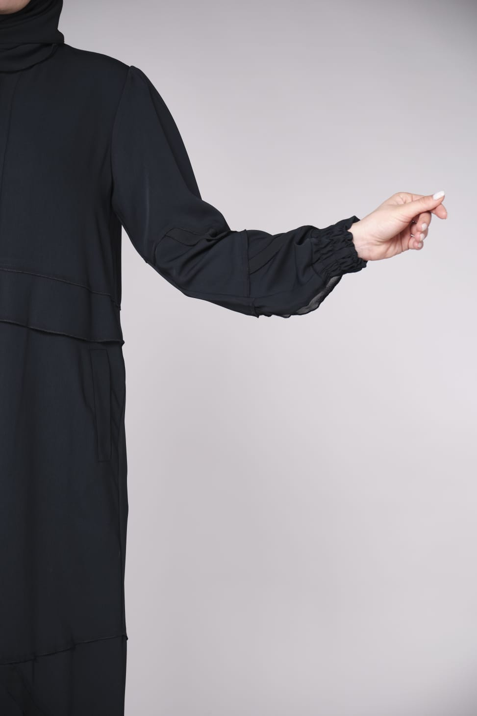 Fermuarlı Şifon ve Cep Detaylı Uzun Ferace
