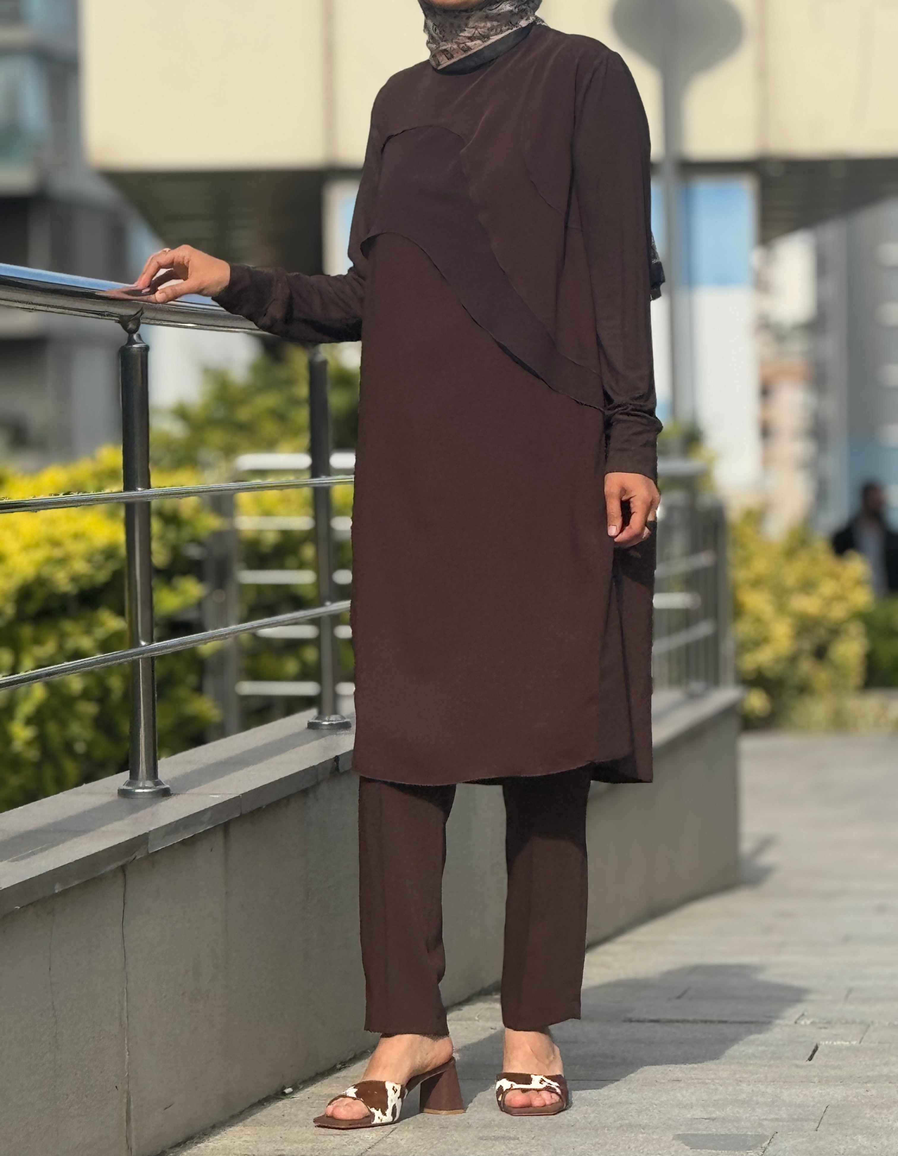 Göğüs Kısmı Şifon Detaylı Tesettür Tunik