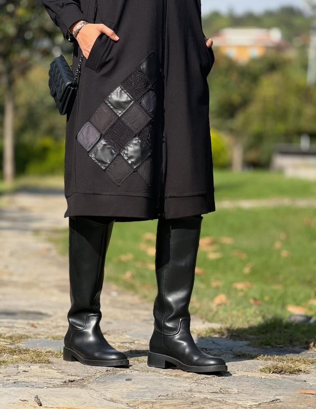 Fermuarlı Patchwork Deri Detaylı Tesettür Kap