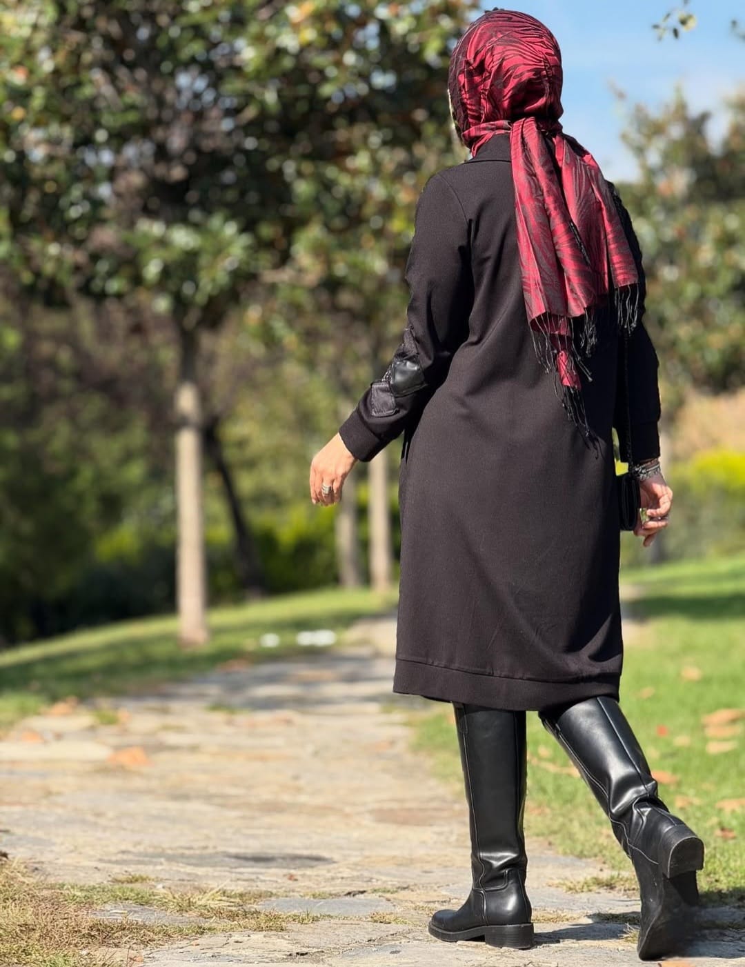 Fermuarlı Patchwork Deri Detaylı Tesettür Kap