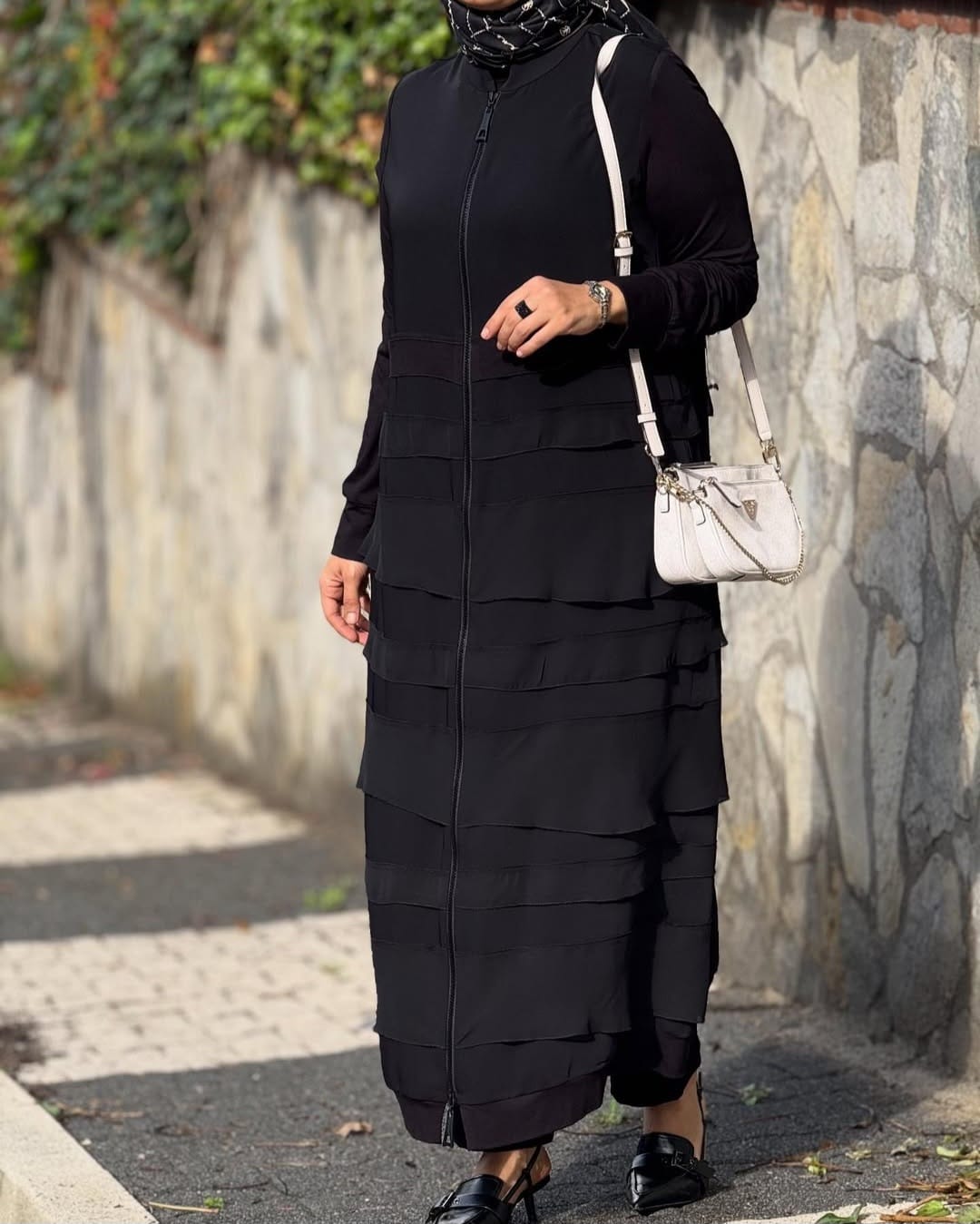 Fermuarlı Şifon Detaylı Ferace