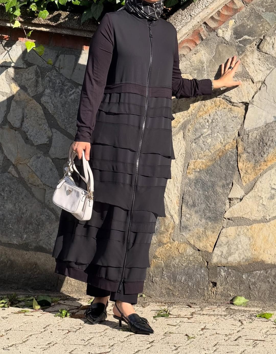 Fermuarlı Şifon Detaylı Ferace