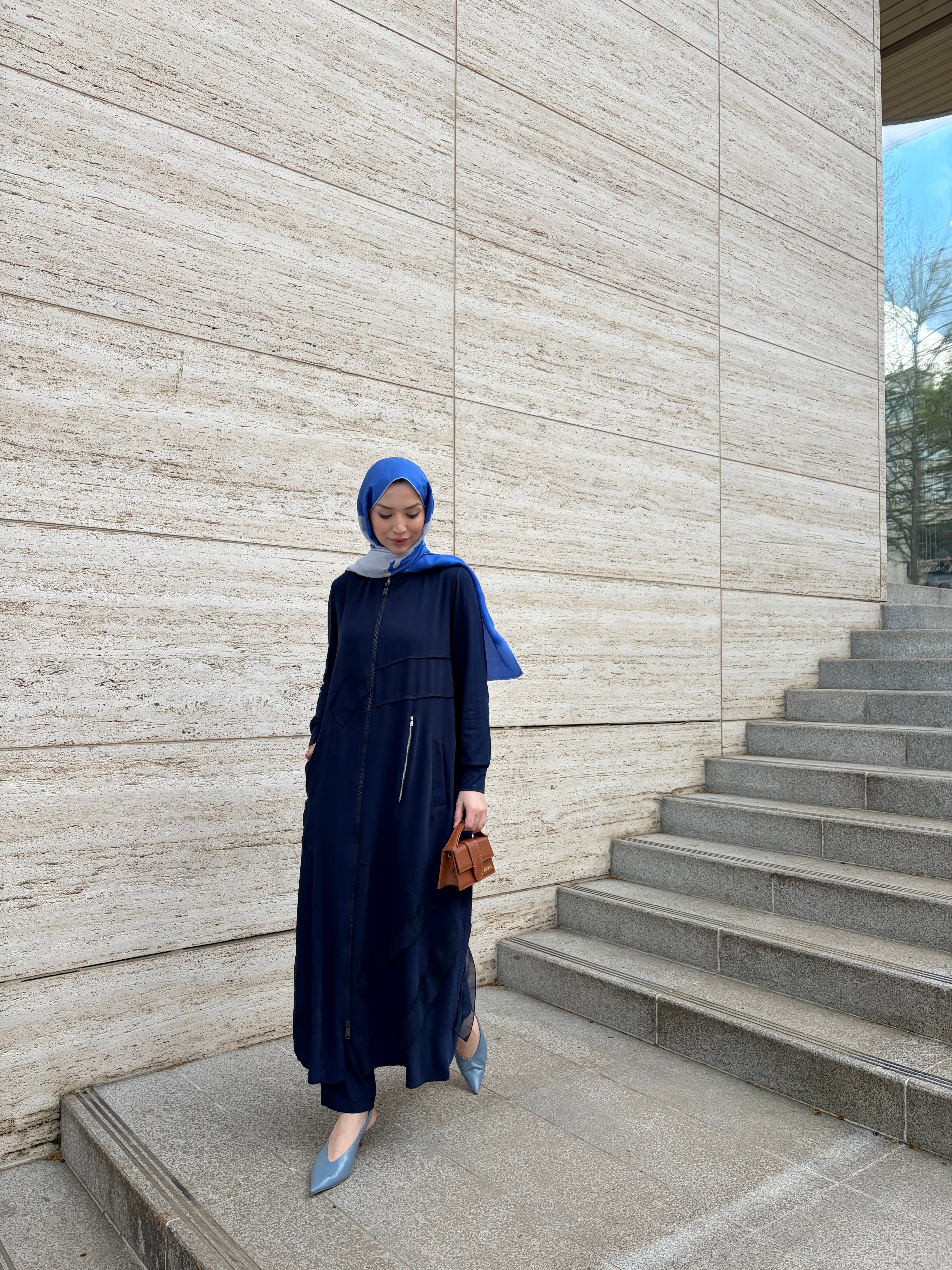 Fermuarlı Şifon Detaylı Uzun Krep Ferace