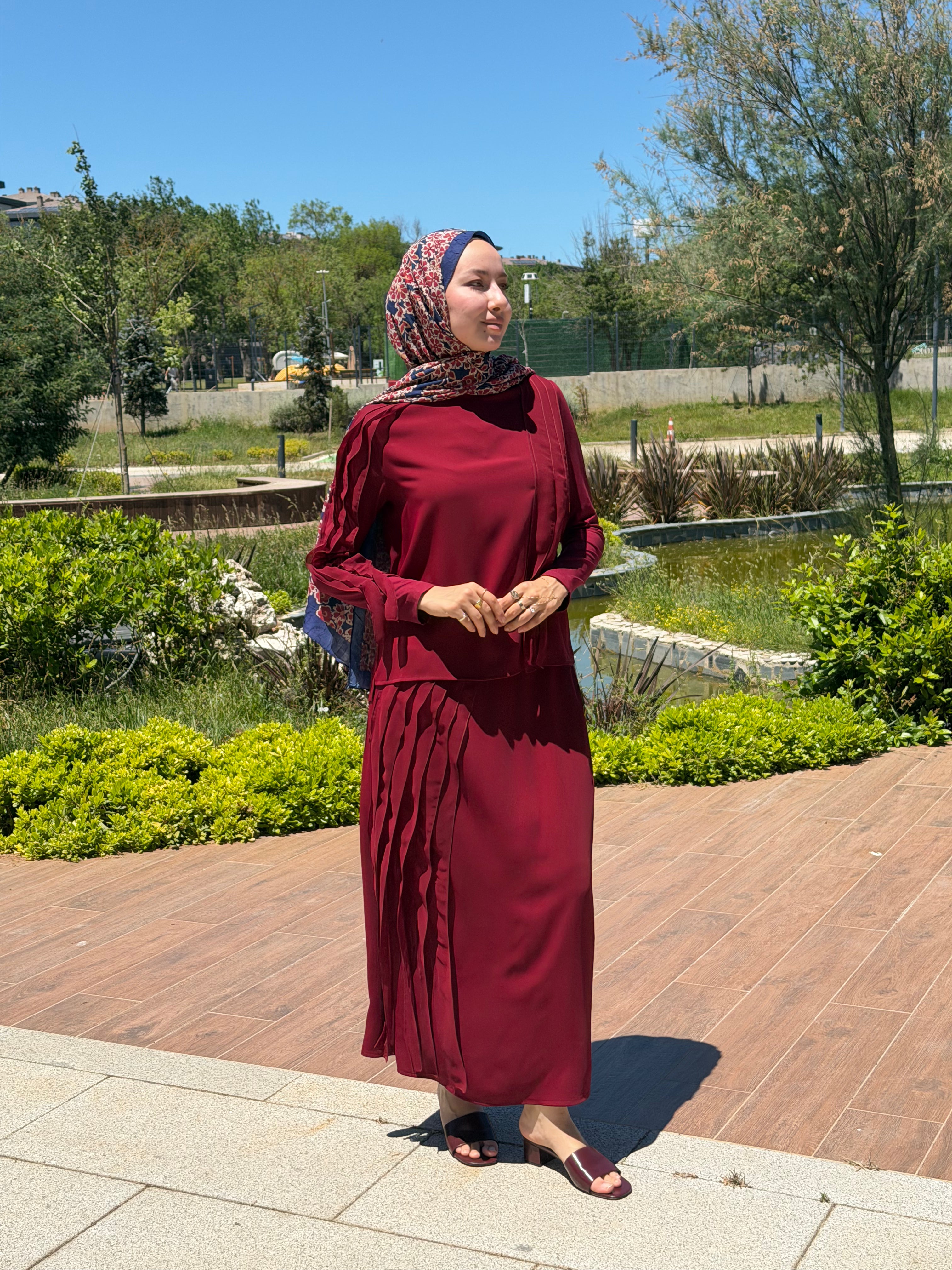 Şifon Detaylı Etek Bluz Takım