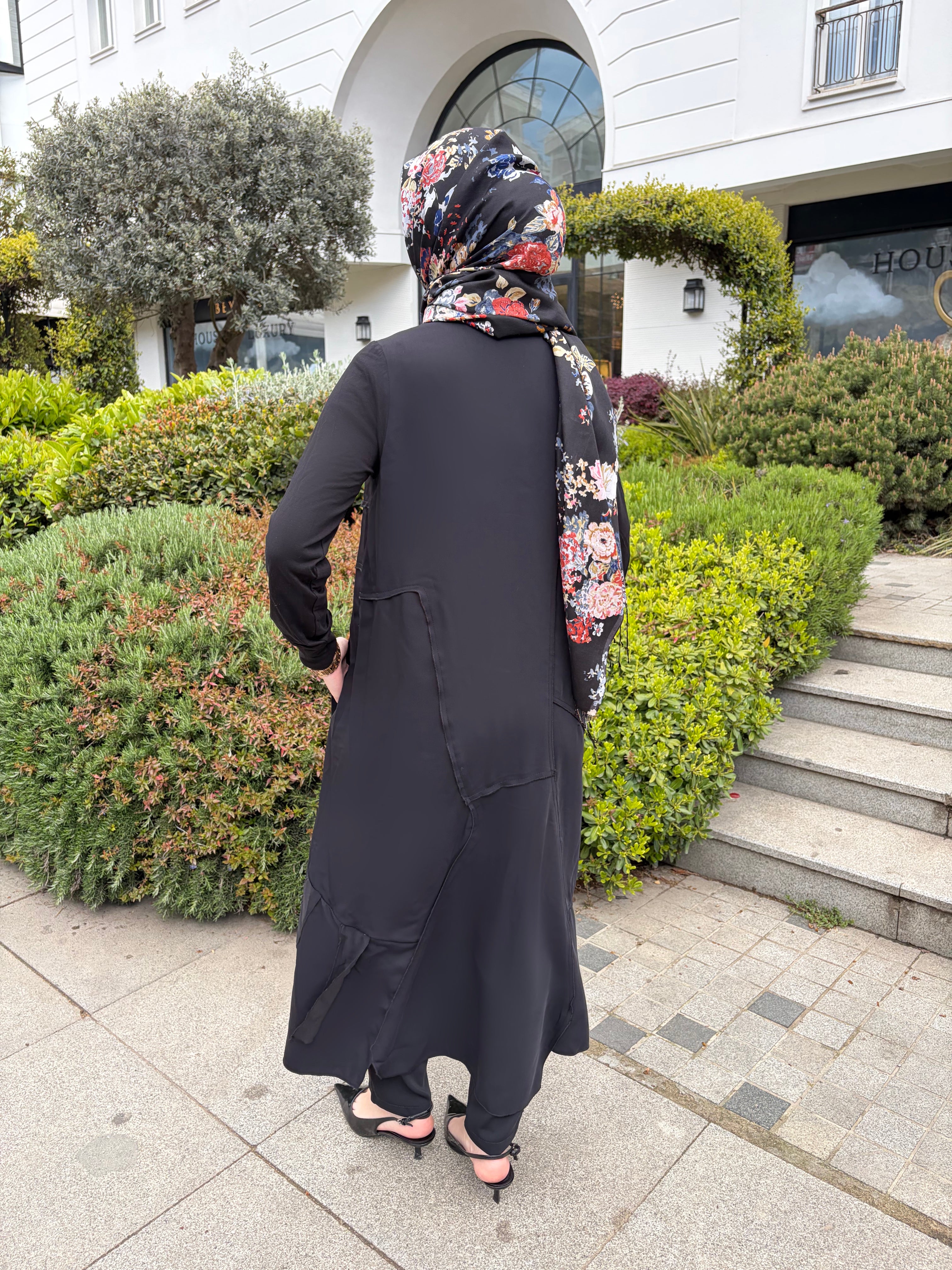 Fermuarlı Şifon Detaylı Uzun Krep Ferace