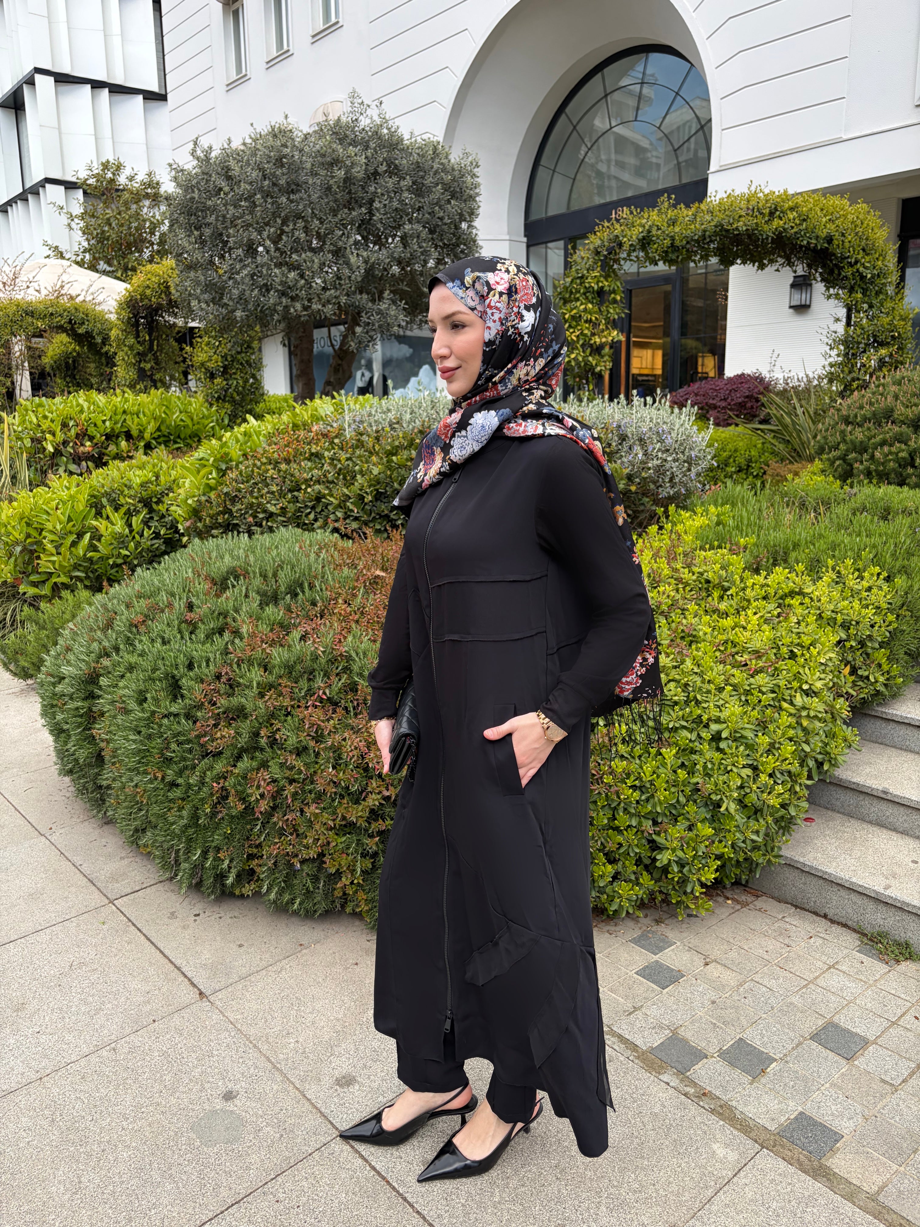 Fermuarlı Şifon Detaylı Uzun Krep Ferace