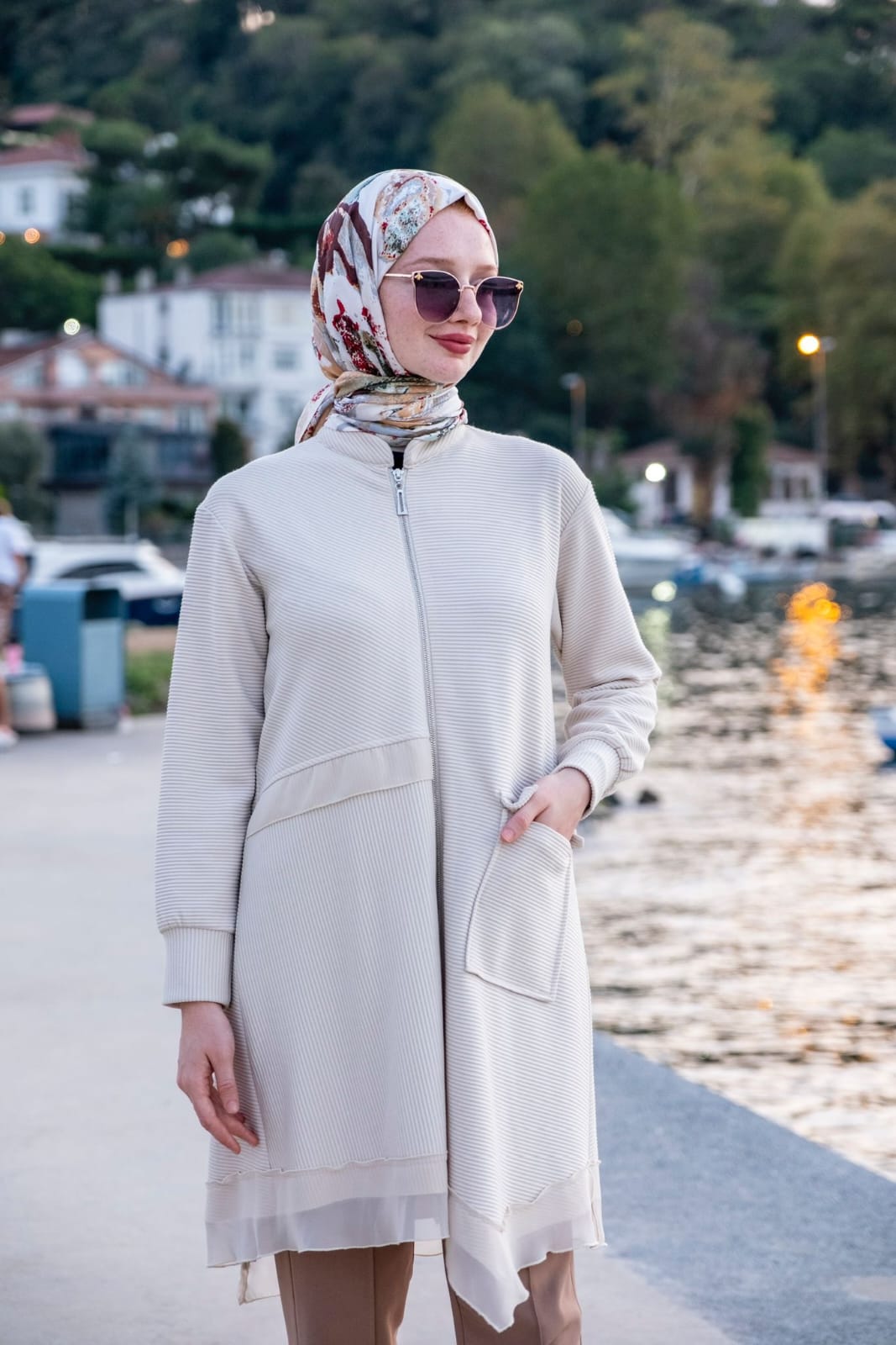 Önden Fermuarlı Şifon Detaylı Örme Tesettür Tunik