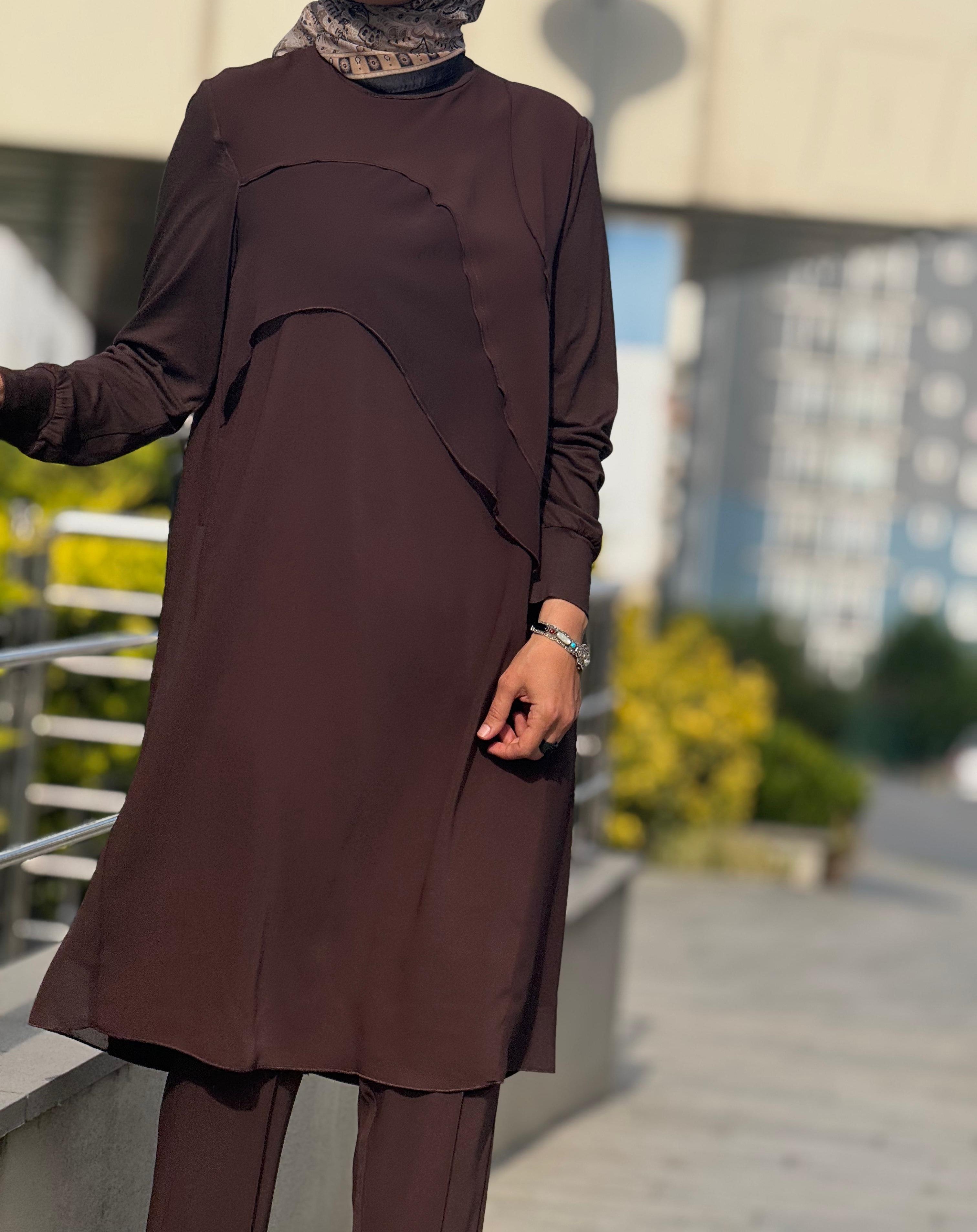 Göğüs Kısmı Şifon Detaylı Tesettür Tunik