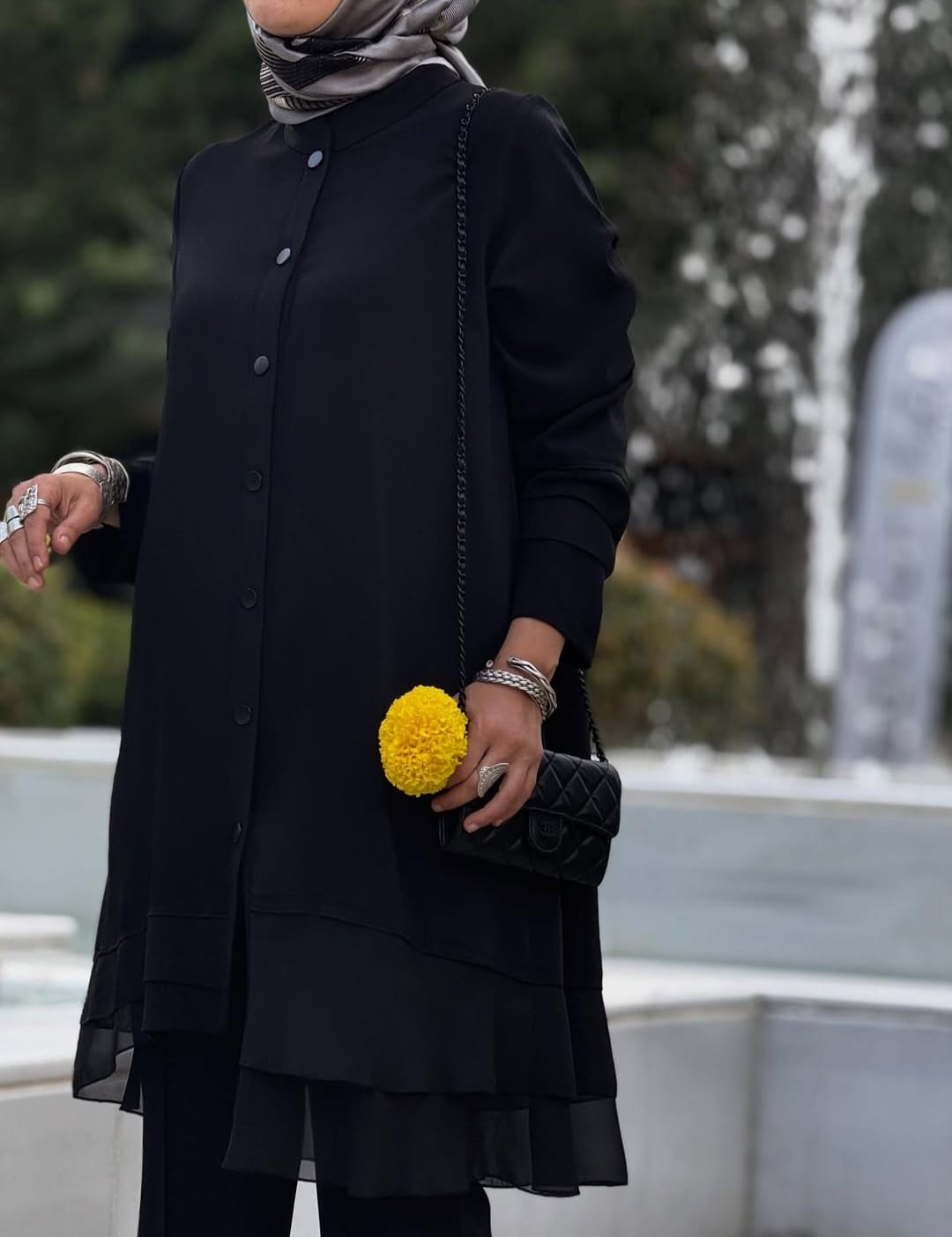 Önden Düğmeli Etekleri Kat Kat Şifon Tesettür Tunik