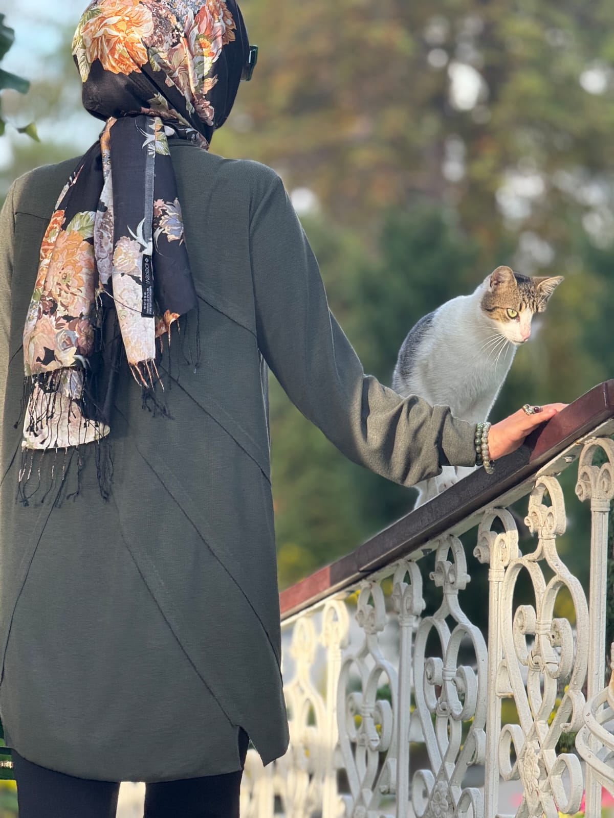 Çapraz Kat Detaylı Tesettür Tunik