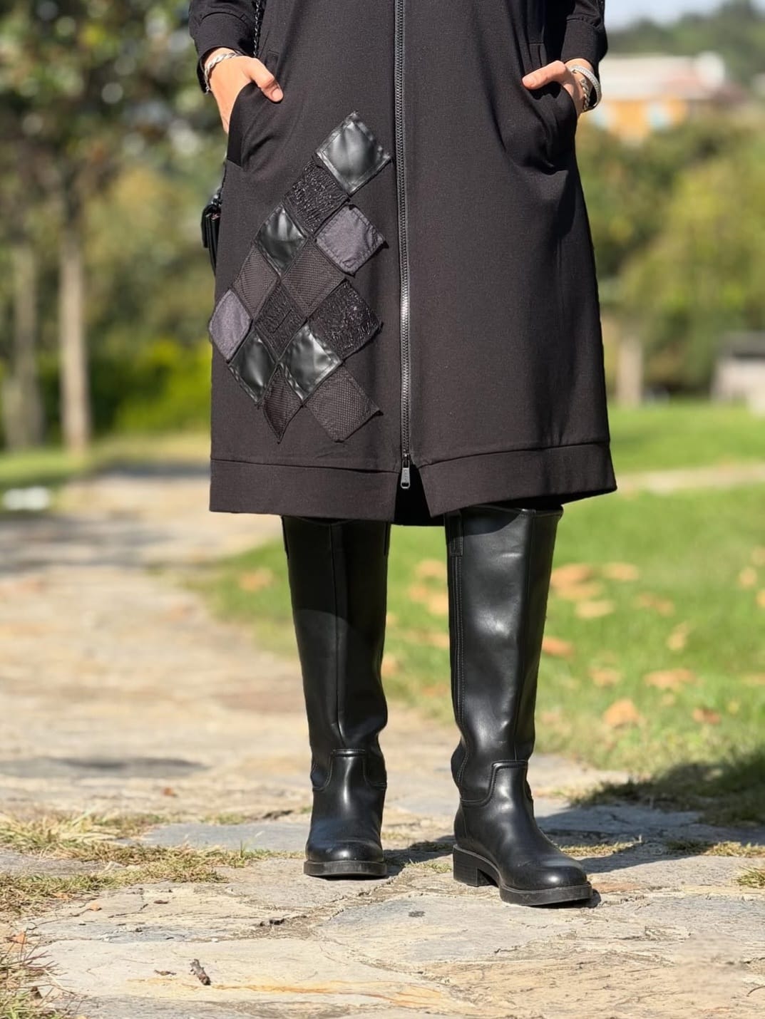 Fermuarlı Patchwork Deri Detaylı Tesettür Kap
