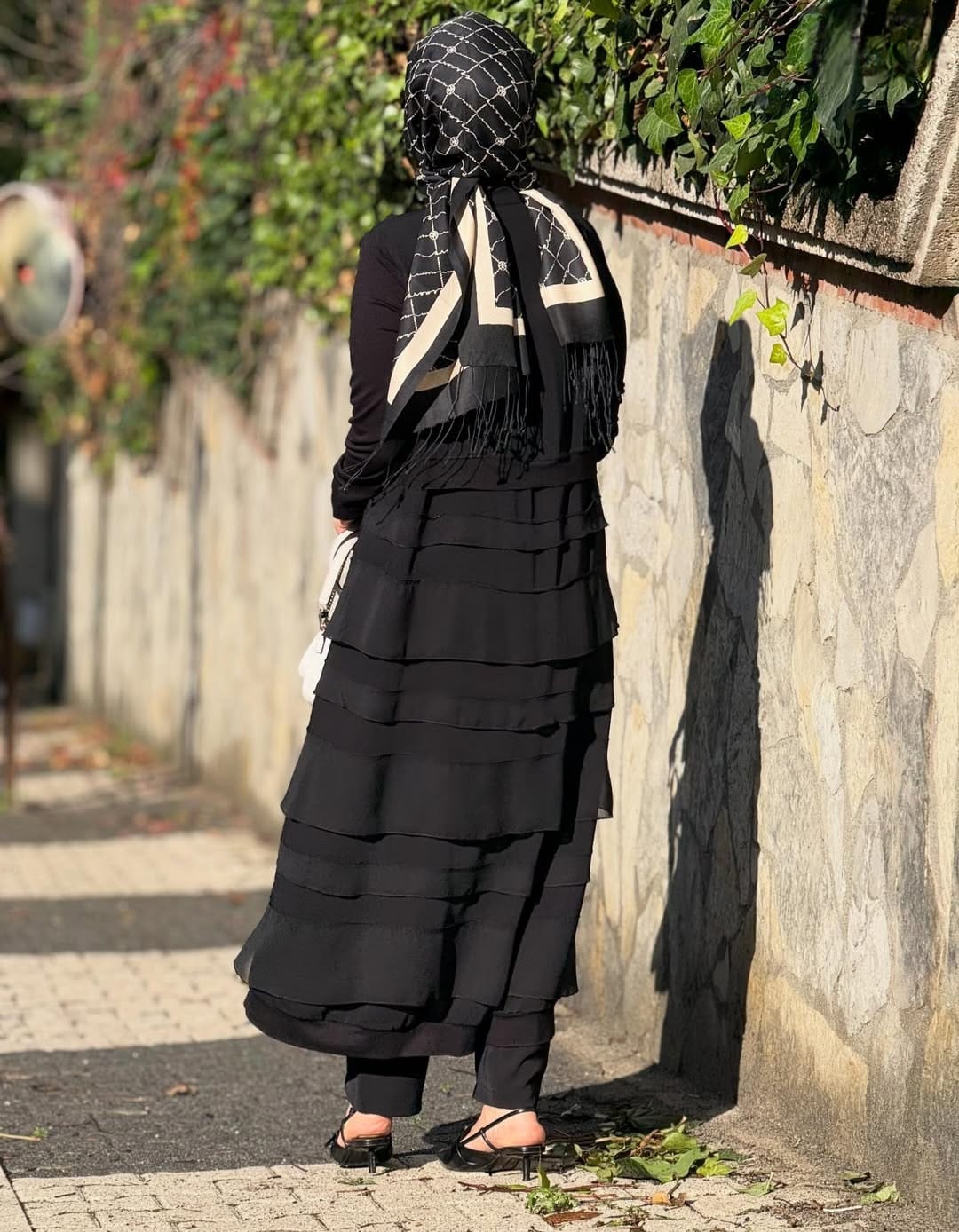 Fermuarlı Şifon Detaylı Ferace