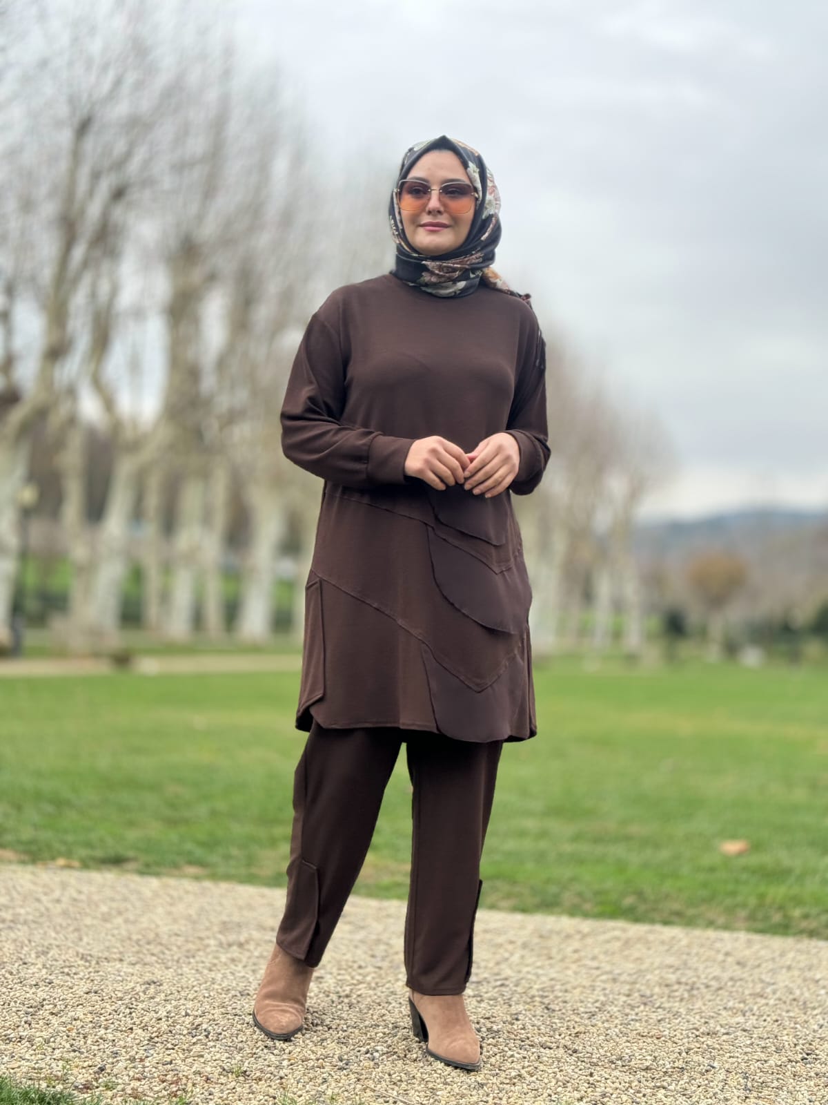 Oval Şifon Detaylı Tesettür Tunik