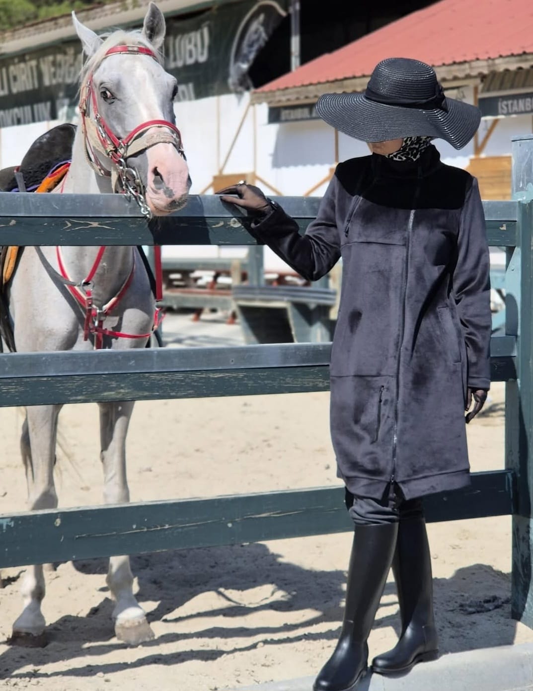 WhatsAppImage2025-10-09at17.39.06